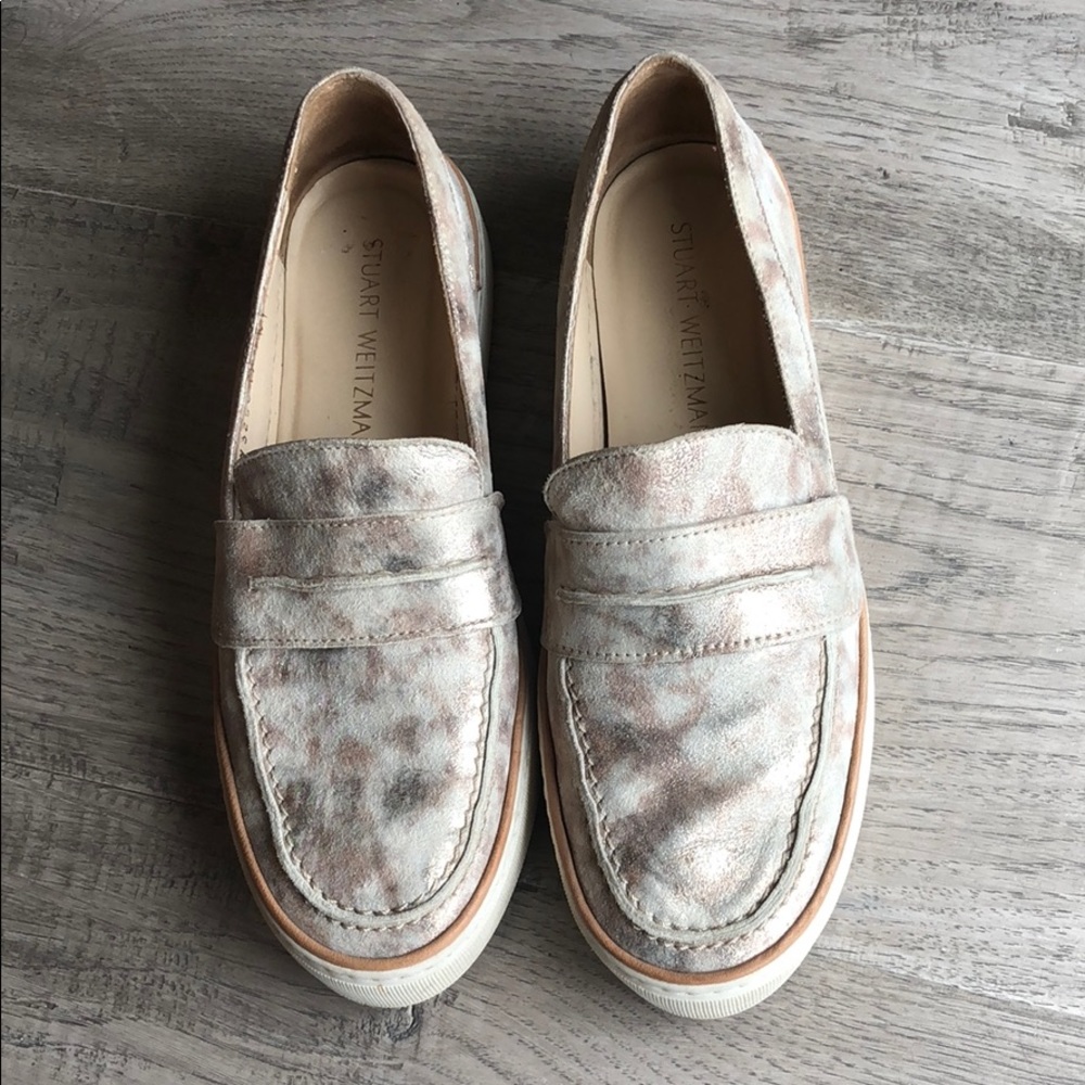 STUART WEITZMAN METALLIC SLIDES
